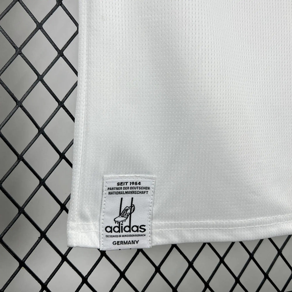 BOOTS SUPPLY Germany 2026 Home Kids size - Jersey