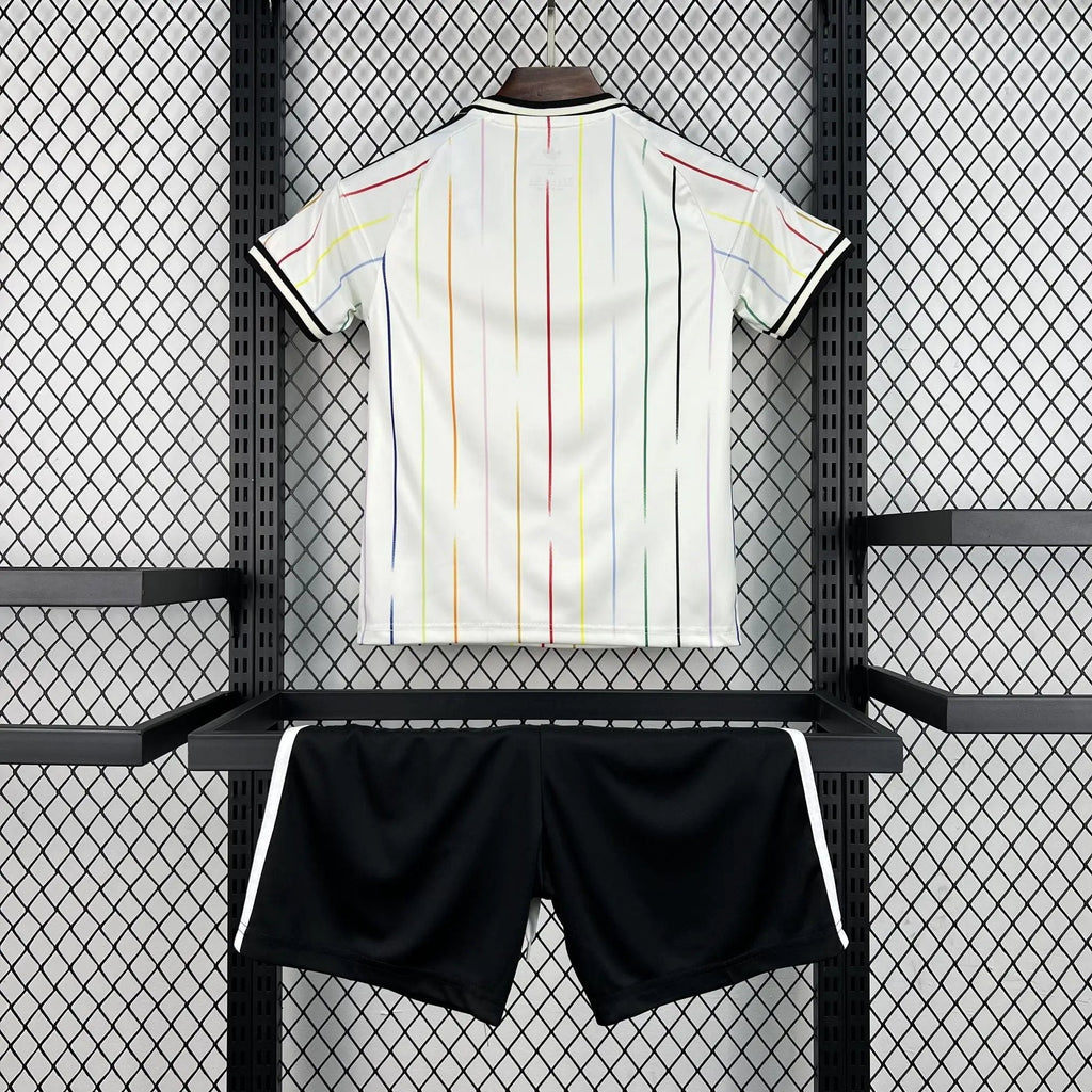 BOOTS SUPPLY Japan 2026 Away Kids size - Jerseys